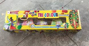 TRI COLOUR MULTICOLOUR WITH CRACKLING TRI COLOUR MULTICOLOUR WITH CRACKLING